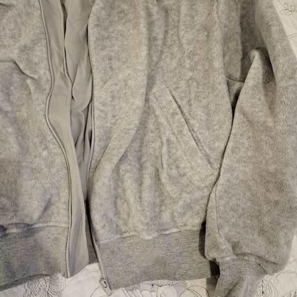 Skims Fleece Bomber Jacket - Picture 5 of 6